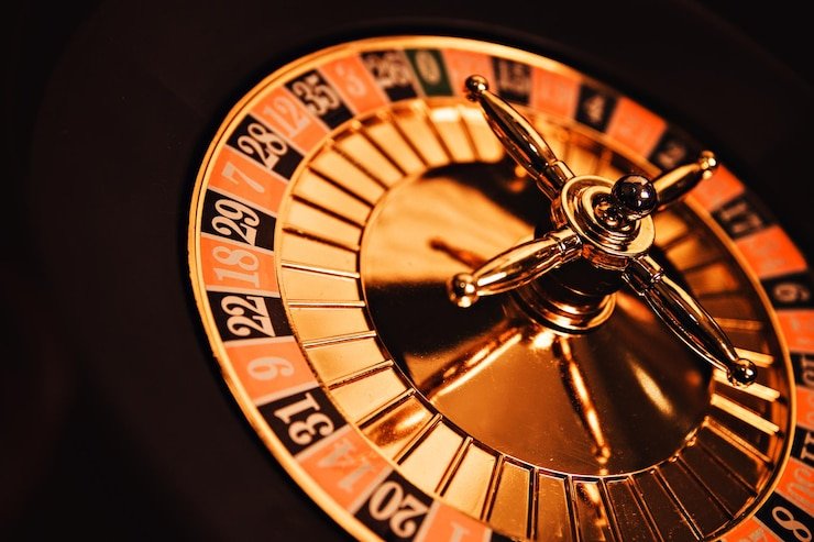 Antarmuka mobile bet2indo menampilkan menu game dan opsi pembayaran